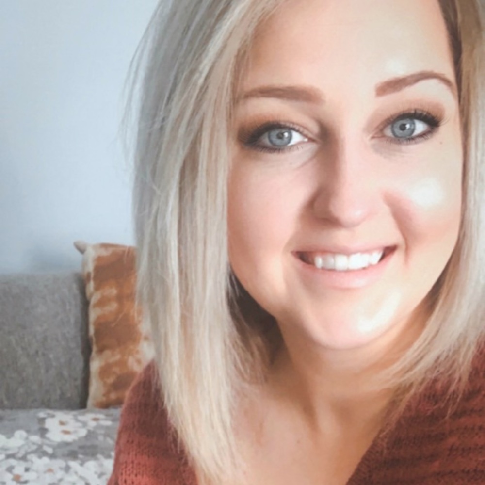 Meet your Posher, Rebecca